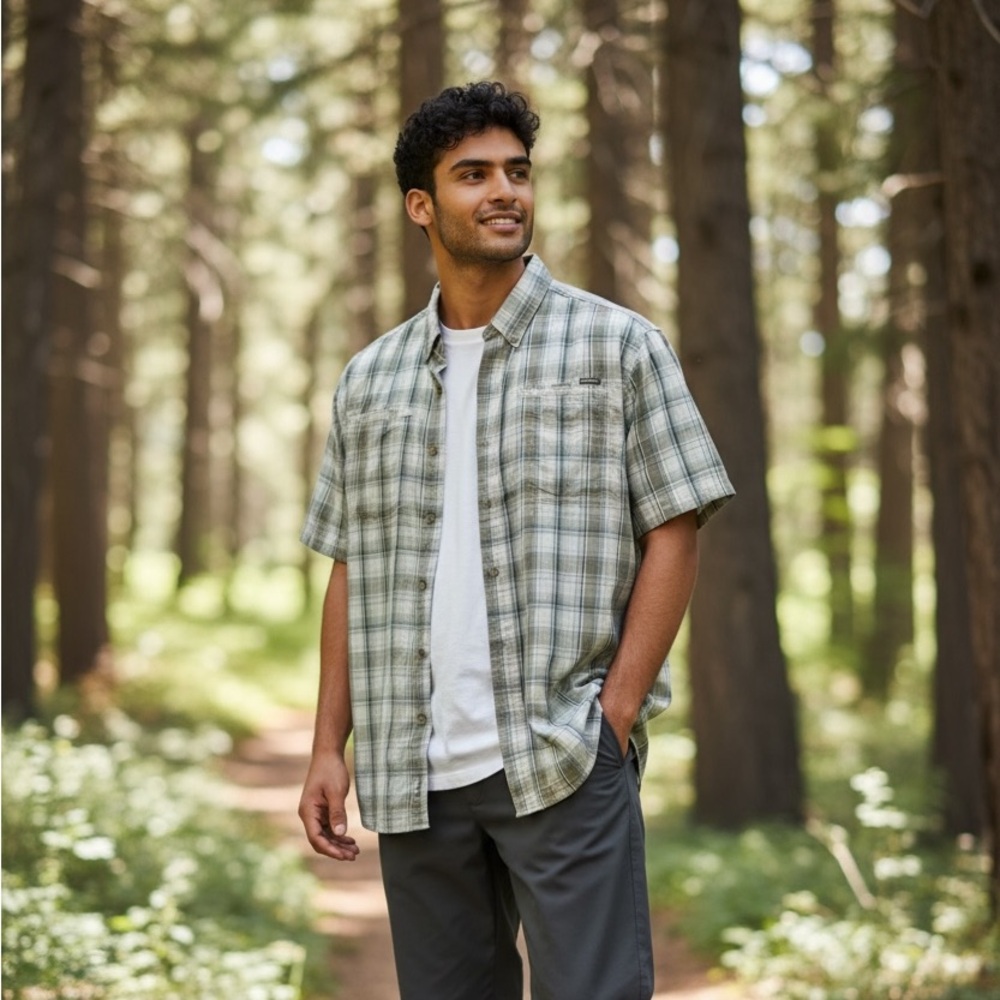 Eddie Bauer Men’s Short Sleeve Plaid Button-Down Shirt – TXL
